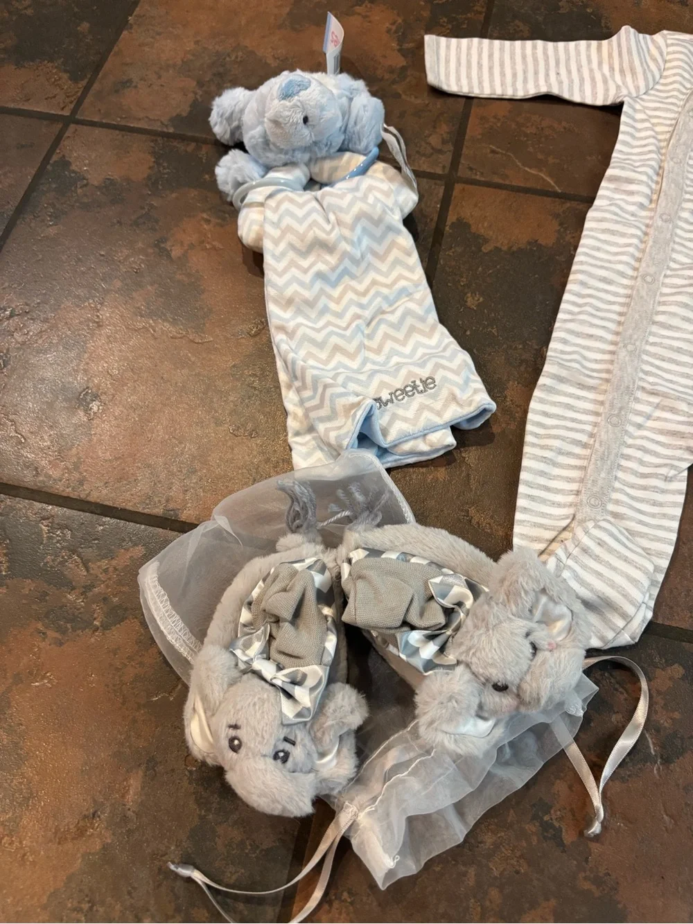 🧺The Children's Place Gray & White Striped Footed One-Piece baby boy bundle